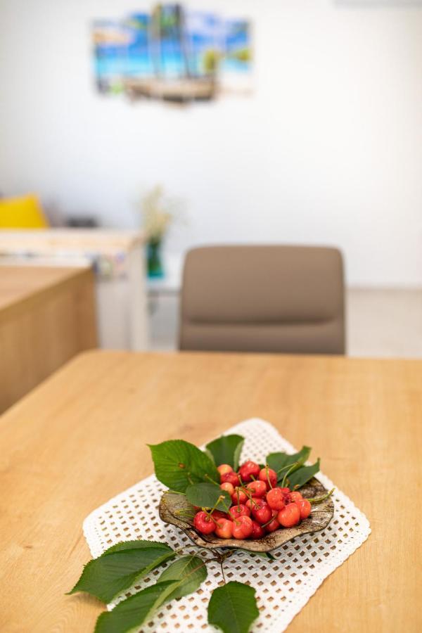 Apartman Ivona U Prizemlju Malinska Buitenkant foto